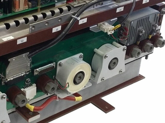 Bombardier Stromrichtermodul 13BH28, IGBT-Technologie, mit MITRAC-Steuerung, DCU Drive Control Unit, für NGT6, MGT-K und FlexityClass-Fahrzeuge