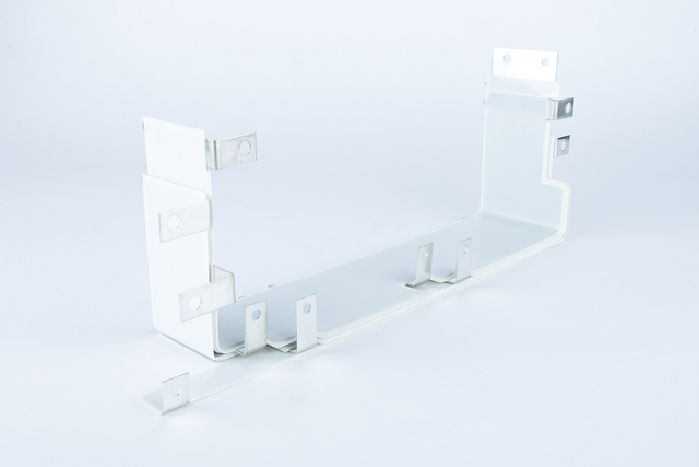 Stromschienen, BusBars, Kupferschienen, laminiert BusBars, laminated BusBars, Sammelschiene, multilayer Busbar, multilayer Stromschienen (Busbars), Sammelschienensysteme