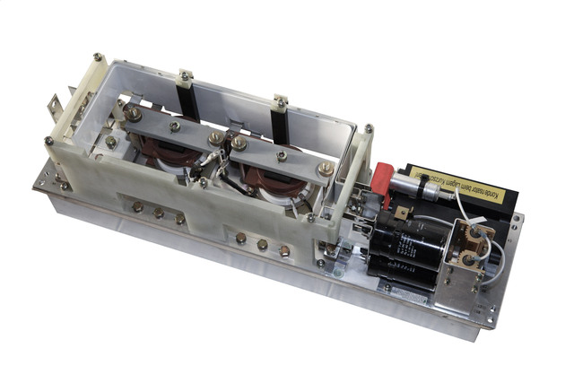 BusBars, Laminierte Stromschienen, Multilayer, laminated BusBars, Stromschienen pulverbeschichtet, Pulverbeschichtete Stromschienen, Stromschienen mit Epoxitbeschichtung, BusBar verbaut in Stromrichtermodul