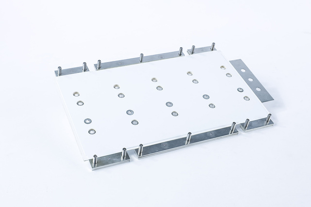 Stromschienen, BusBars, Kupferschienen, laminiert BusBars, laminated BusBars, Sammelschiene, multilayer Busbar, multilayer Stromschienen (Busbars), Sammelschienensysteme, Leistungselektronik, power converters busbars, Sammelschiene