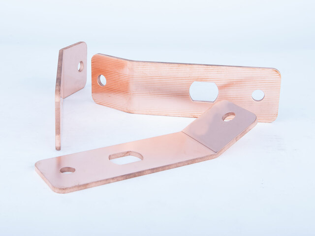 Stromschienen, Kupferschienen, BusBars, laminated BusBars, Stromschienen beschichtet, Kupferkomponenten, Kupferverbinder, Stromübertragung